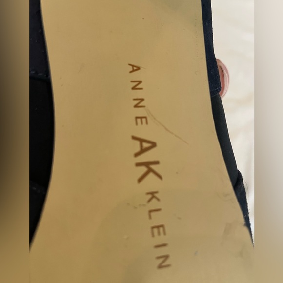 Anne Klein Heels - Picture 4 of 4